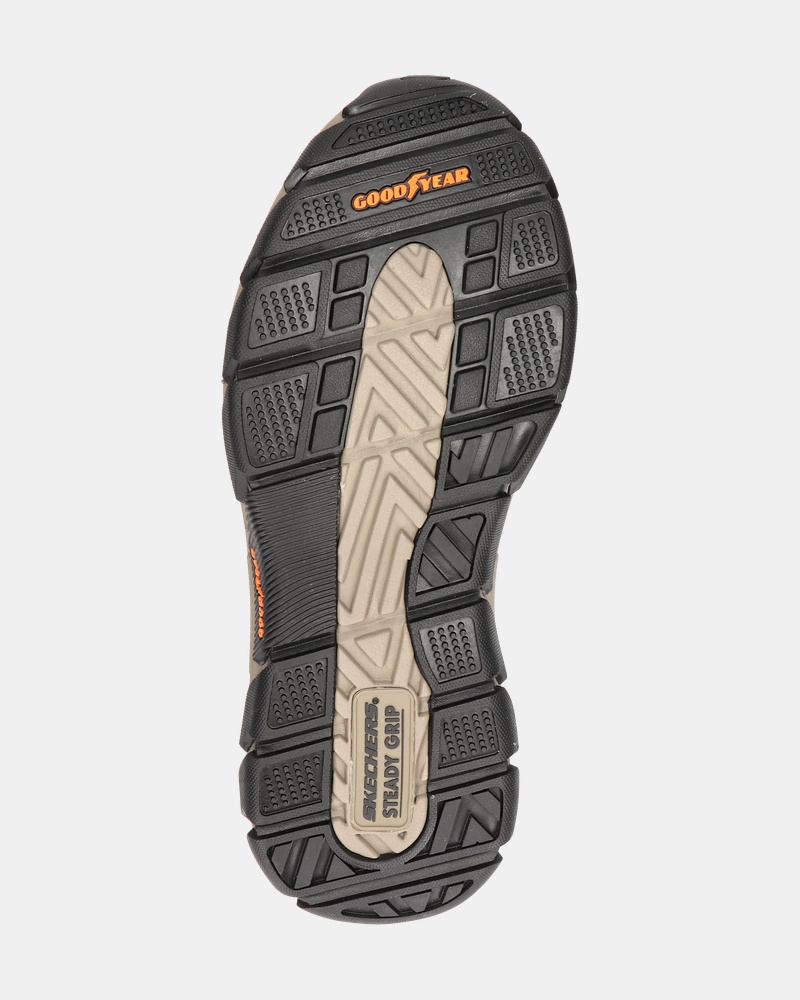 Skechers Respected Hands Free Slip-Ins Instapschoenen  - cognac