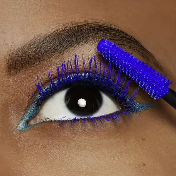 Lash Sensational Sky High Mascara Blue Mist
