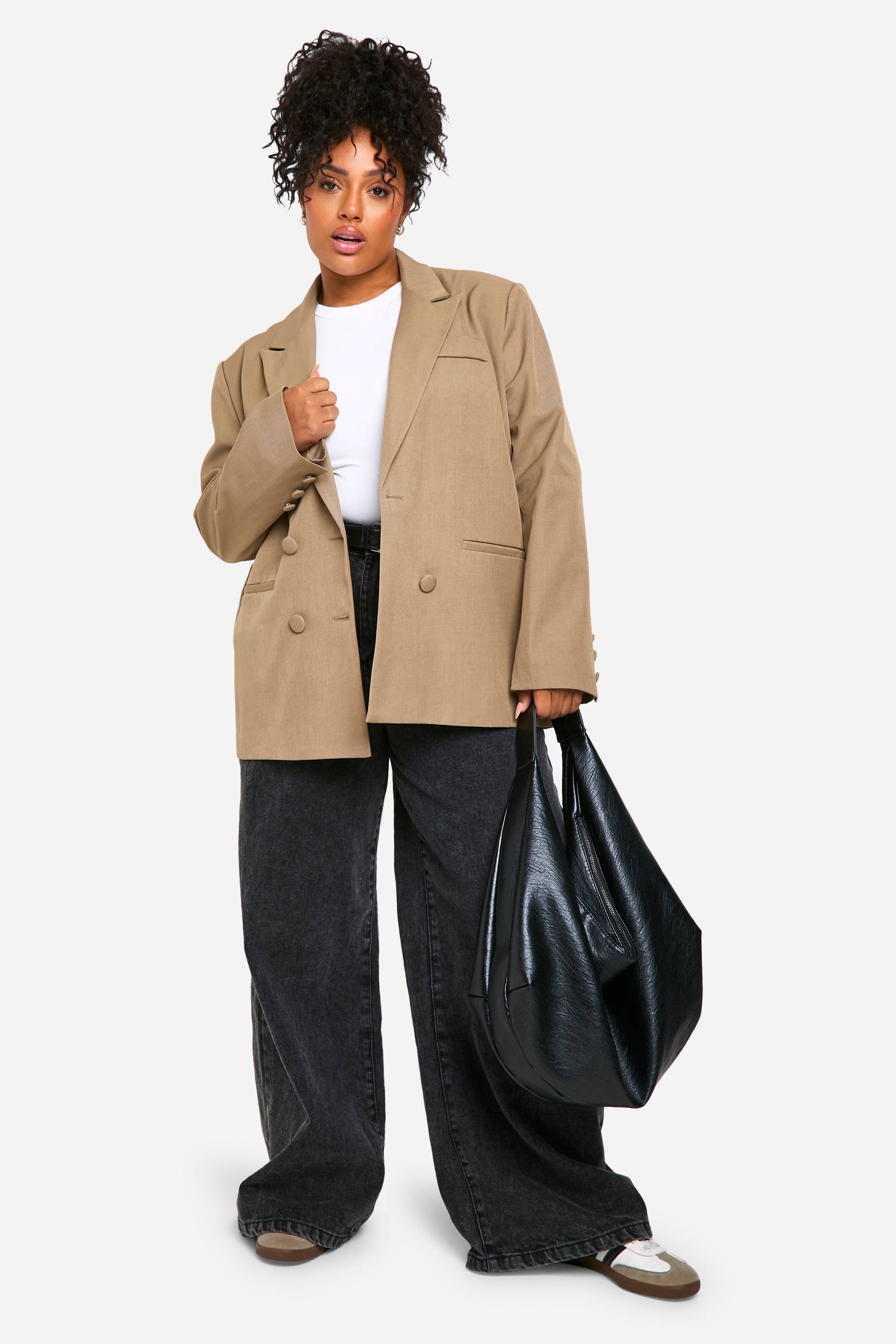 boohoo Boohoo Basics Plus Essential Blazer surdimensionné à double boutonnage