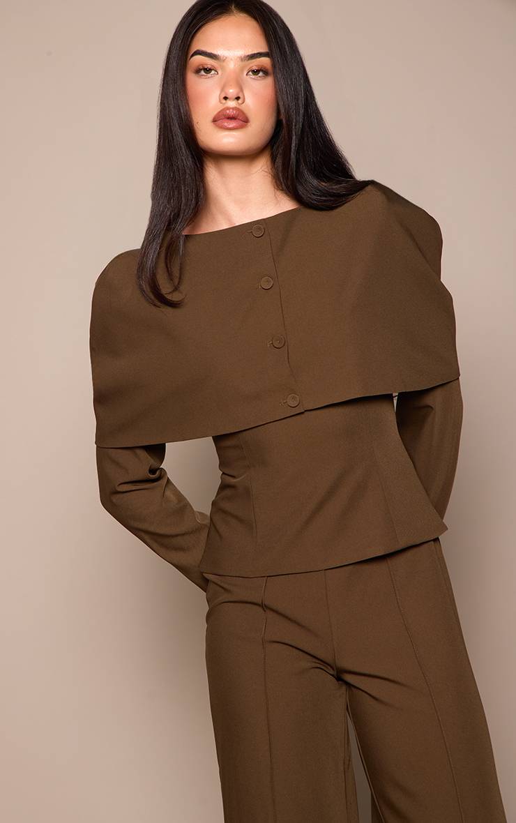 Chocolat Combinaison-pantalon Ajustée Tissée À Manches Longues Avec Boutonnage