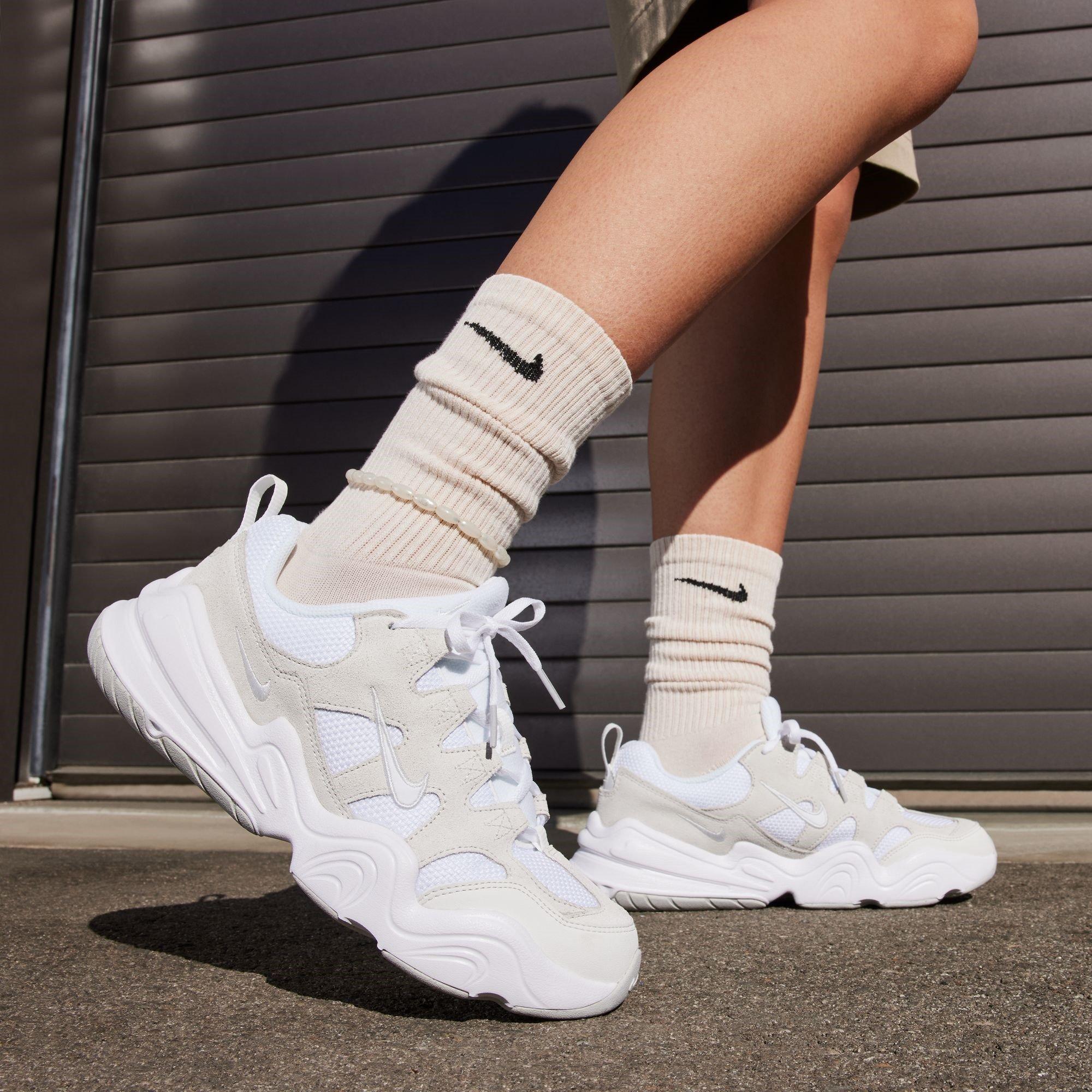 Nike Tech Hera Womens Shoes