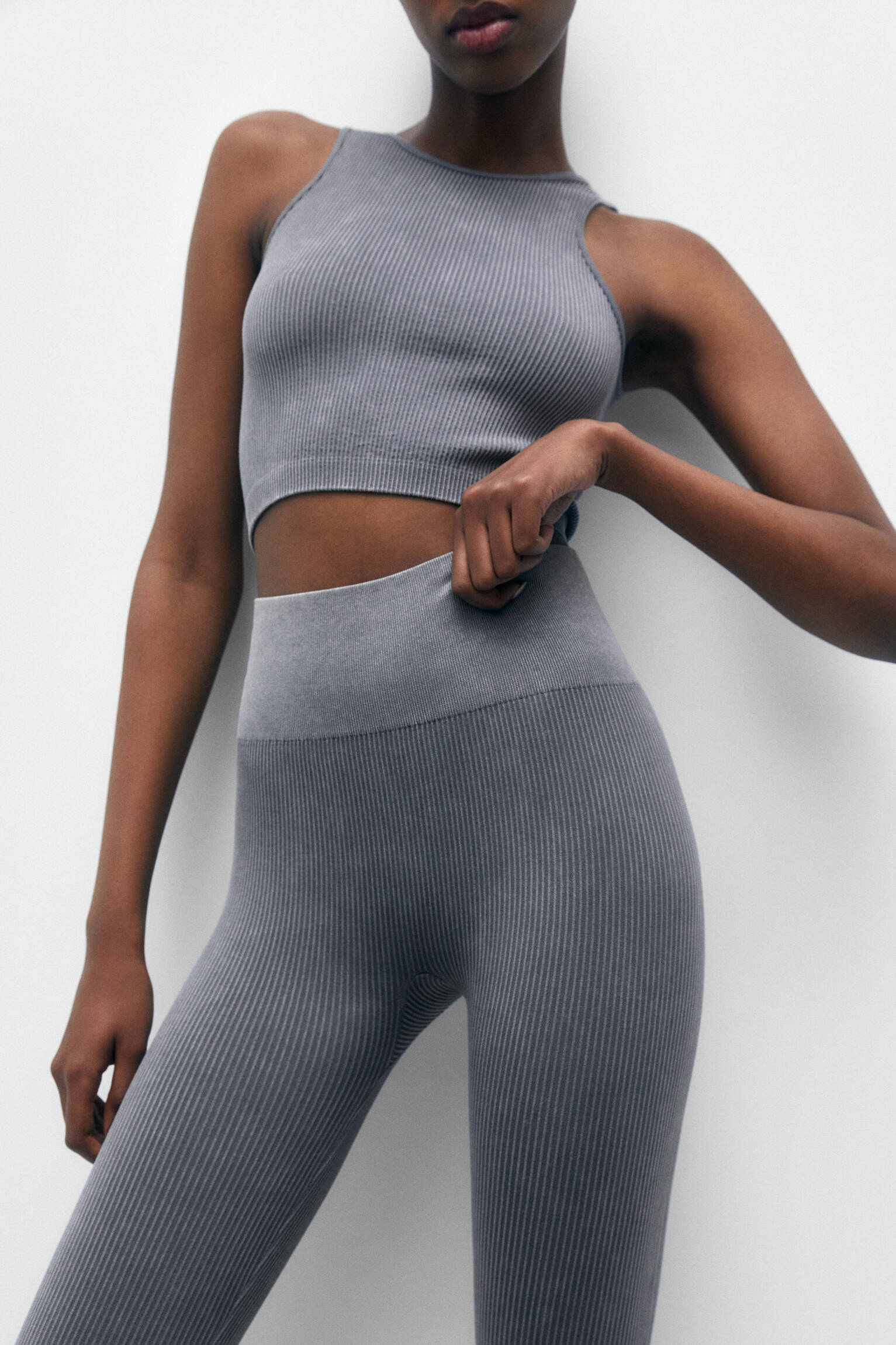 LEGGINGS SEM COSTURA - LEAD