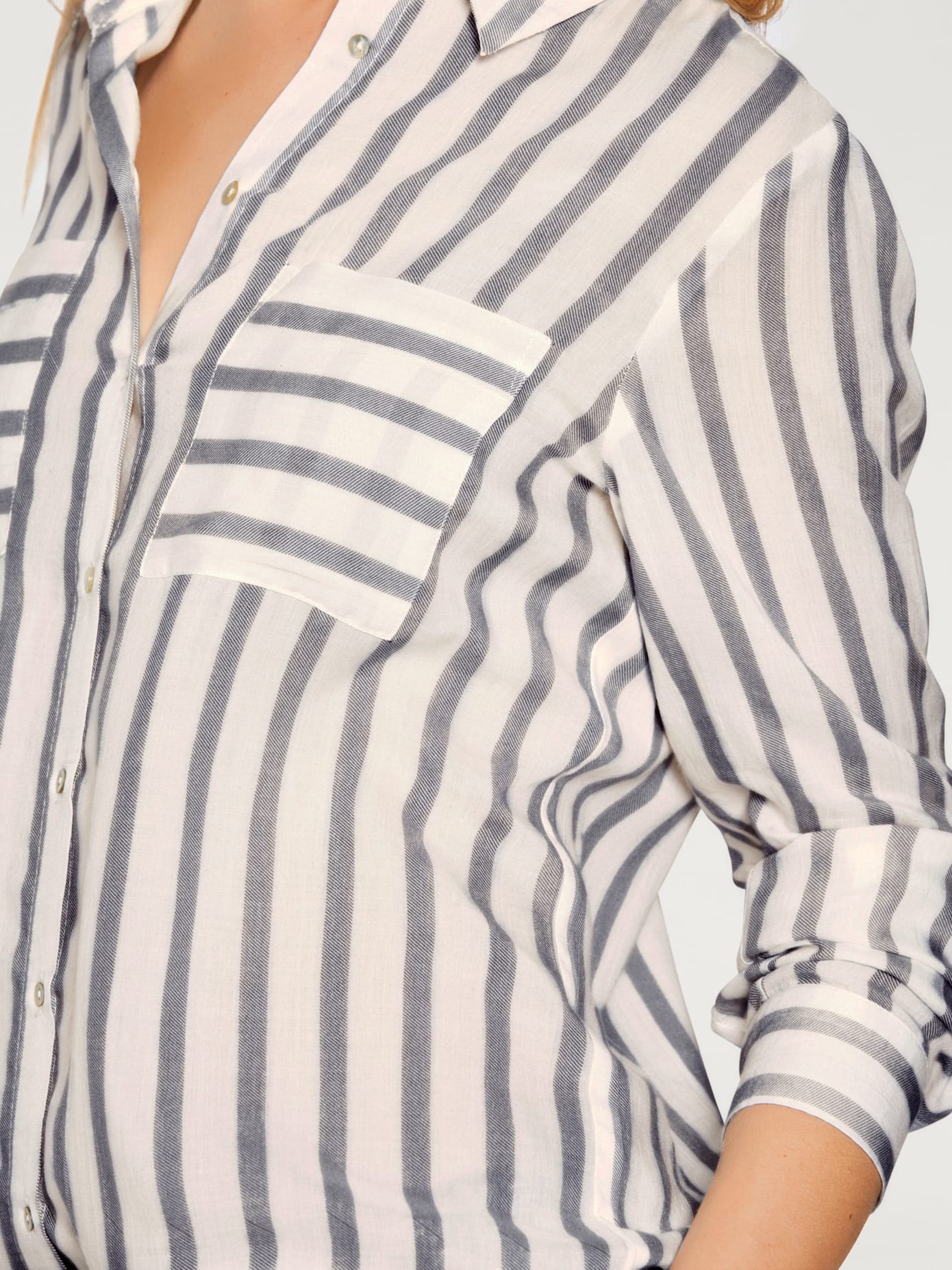 Chemisier à rayures look décontracté moderne
