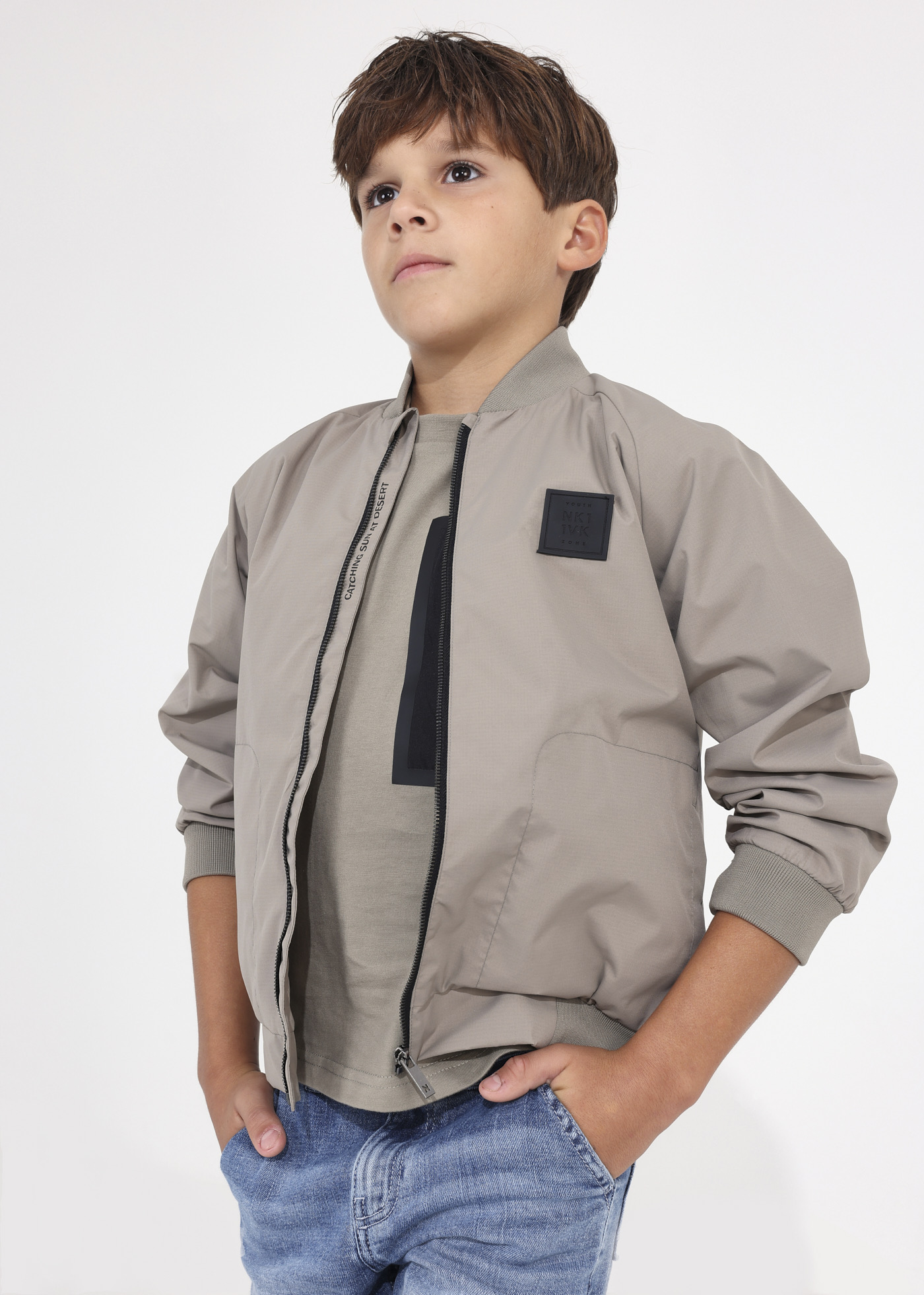 Jaqueta corta-vento infantil estilo bomber