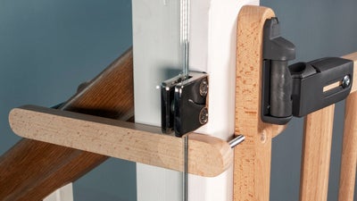 BabyDan Adjust Pro Skrugrind Baluster Edition, Wood