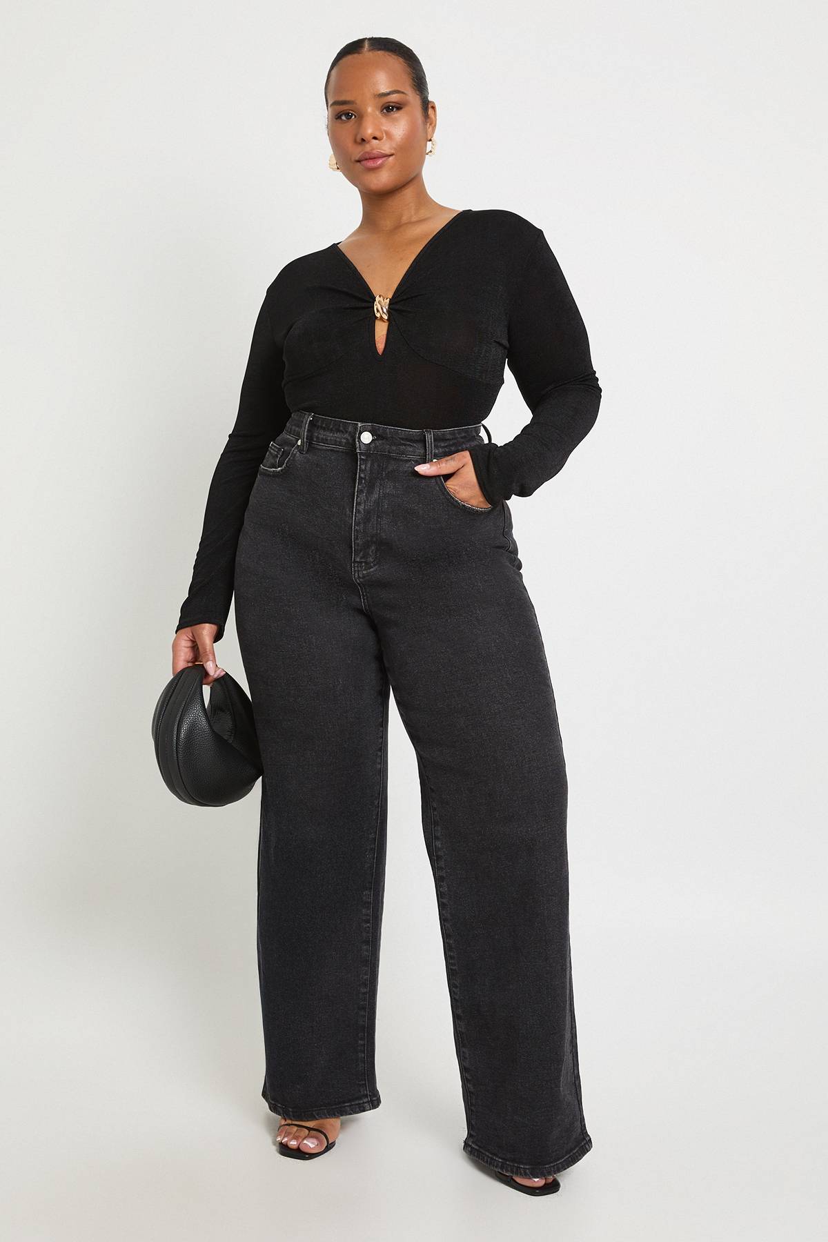 boohoo Body à garniture dorée et décolleté en serrure