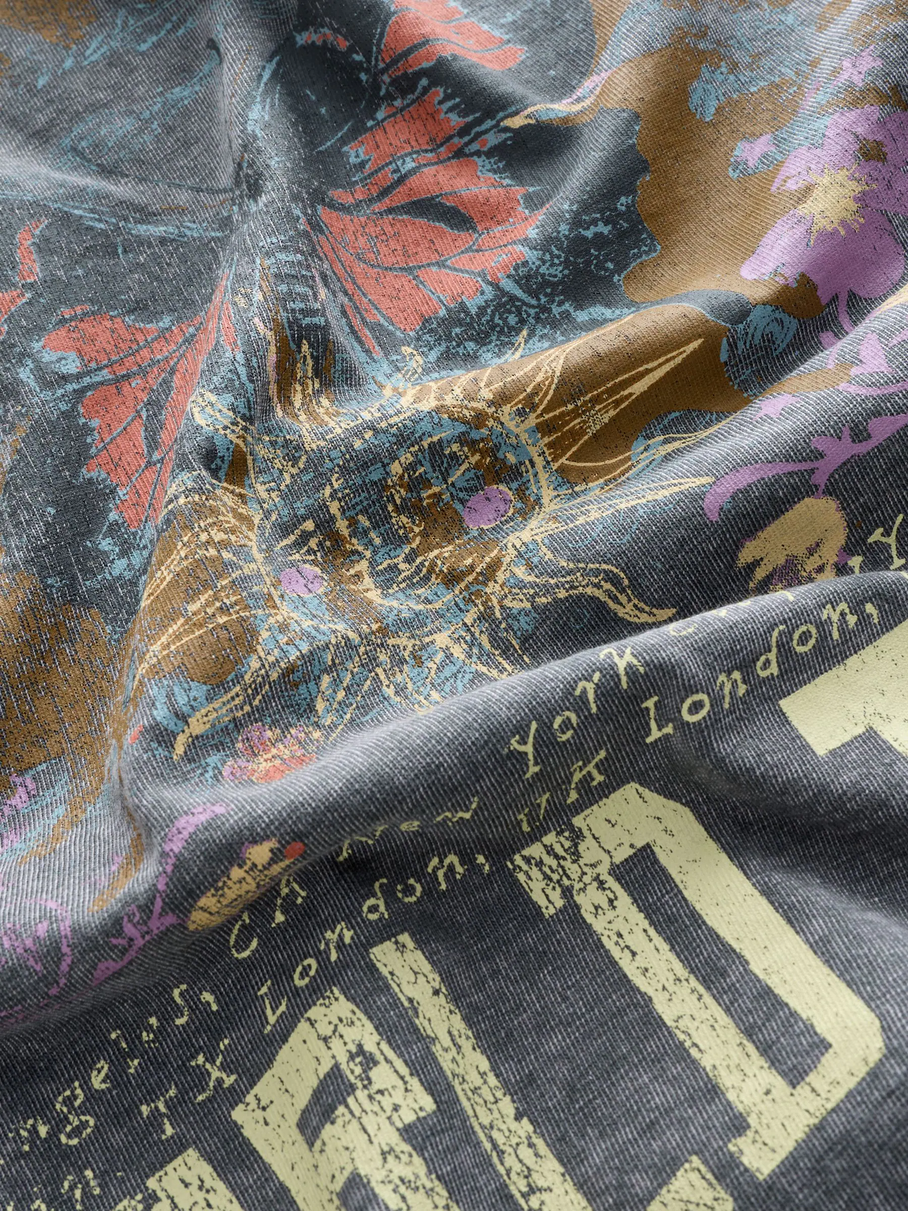 Zwarte wassing - Oversized T-shirt met grafische print (3-16jr)
