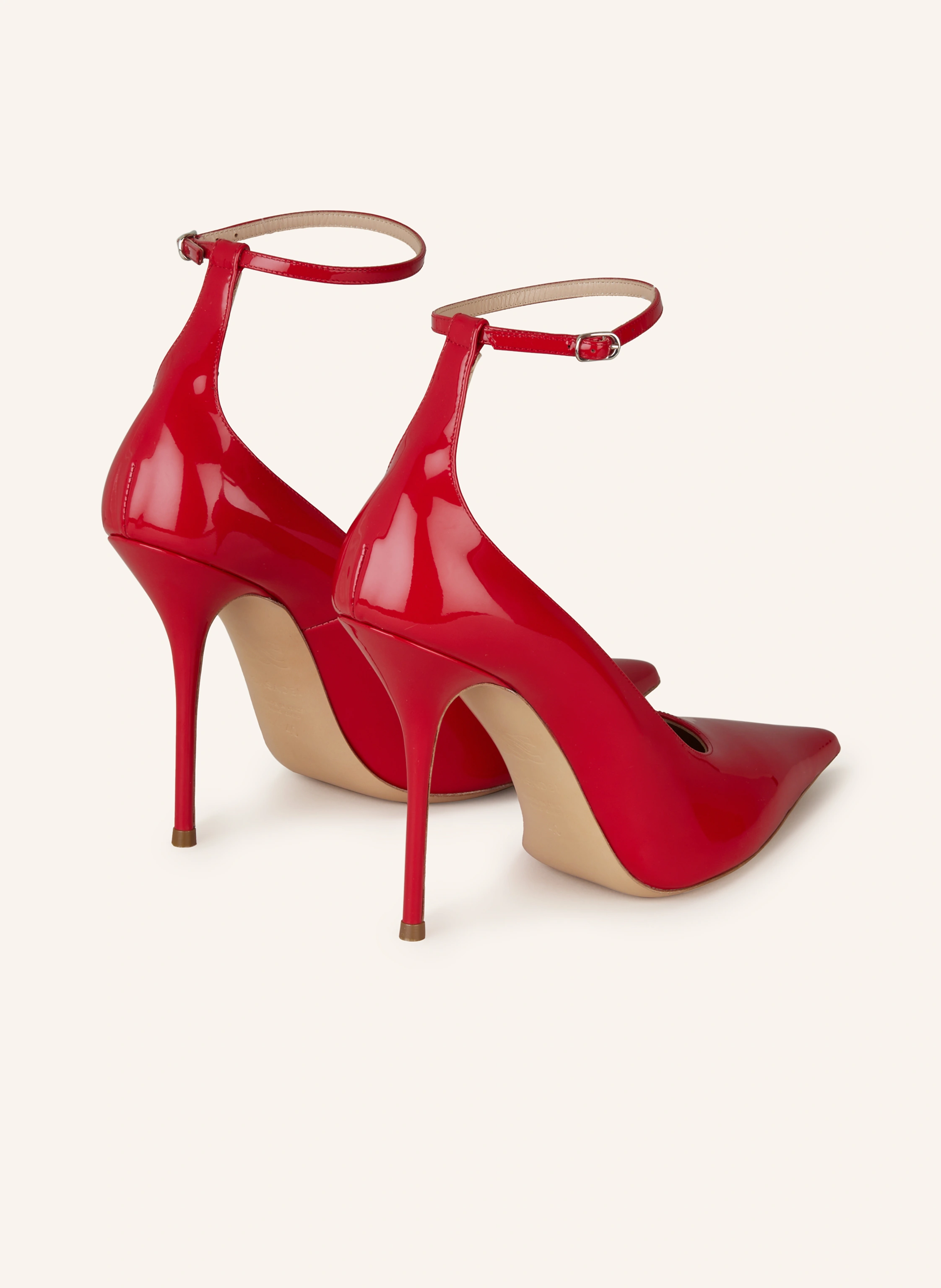 CASADEI Lack-Pumps SCARLET