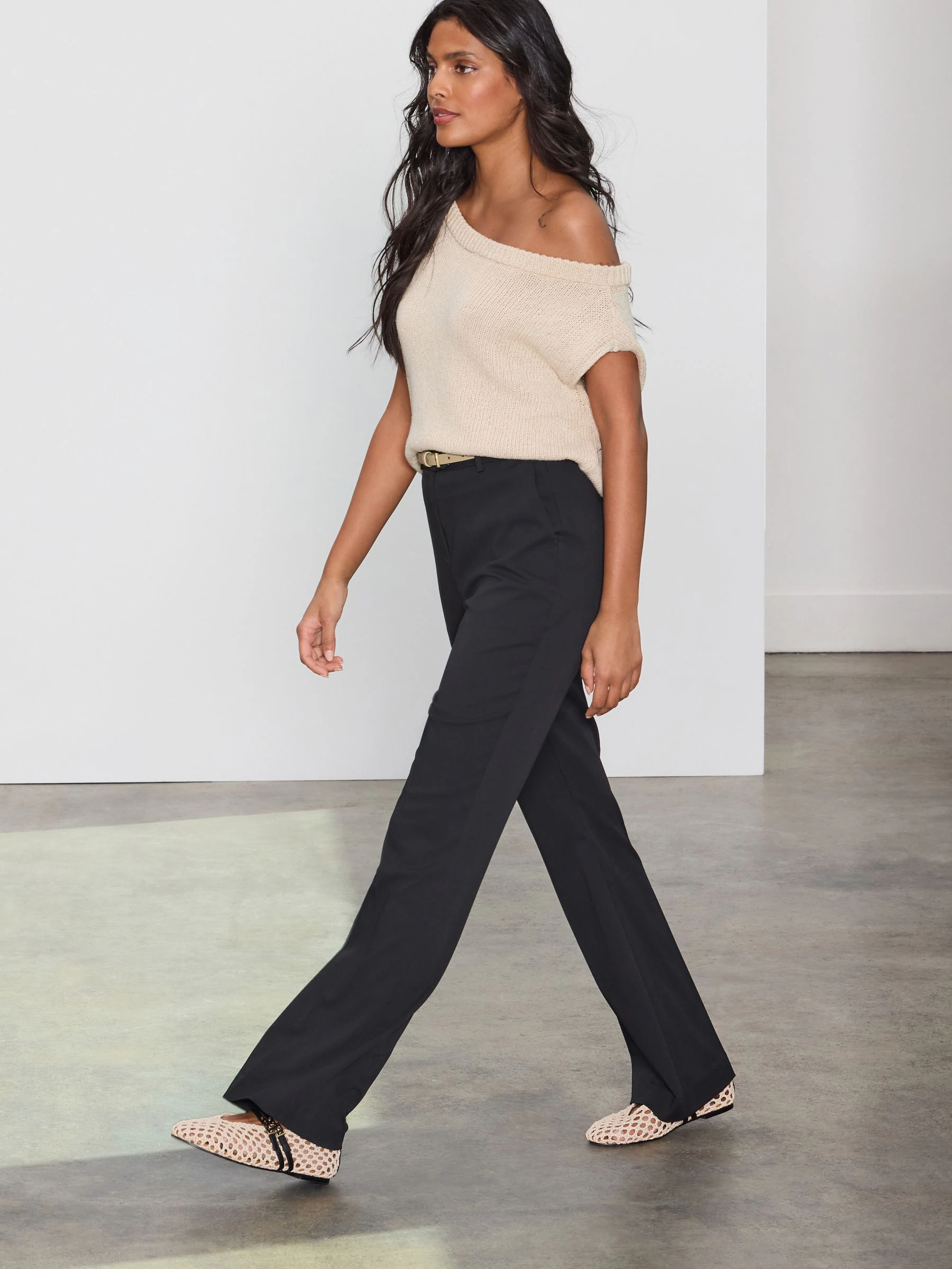 Zwart - Modieus gesneden bootcut broek