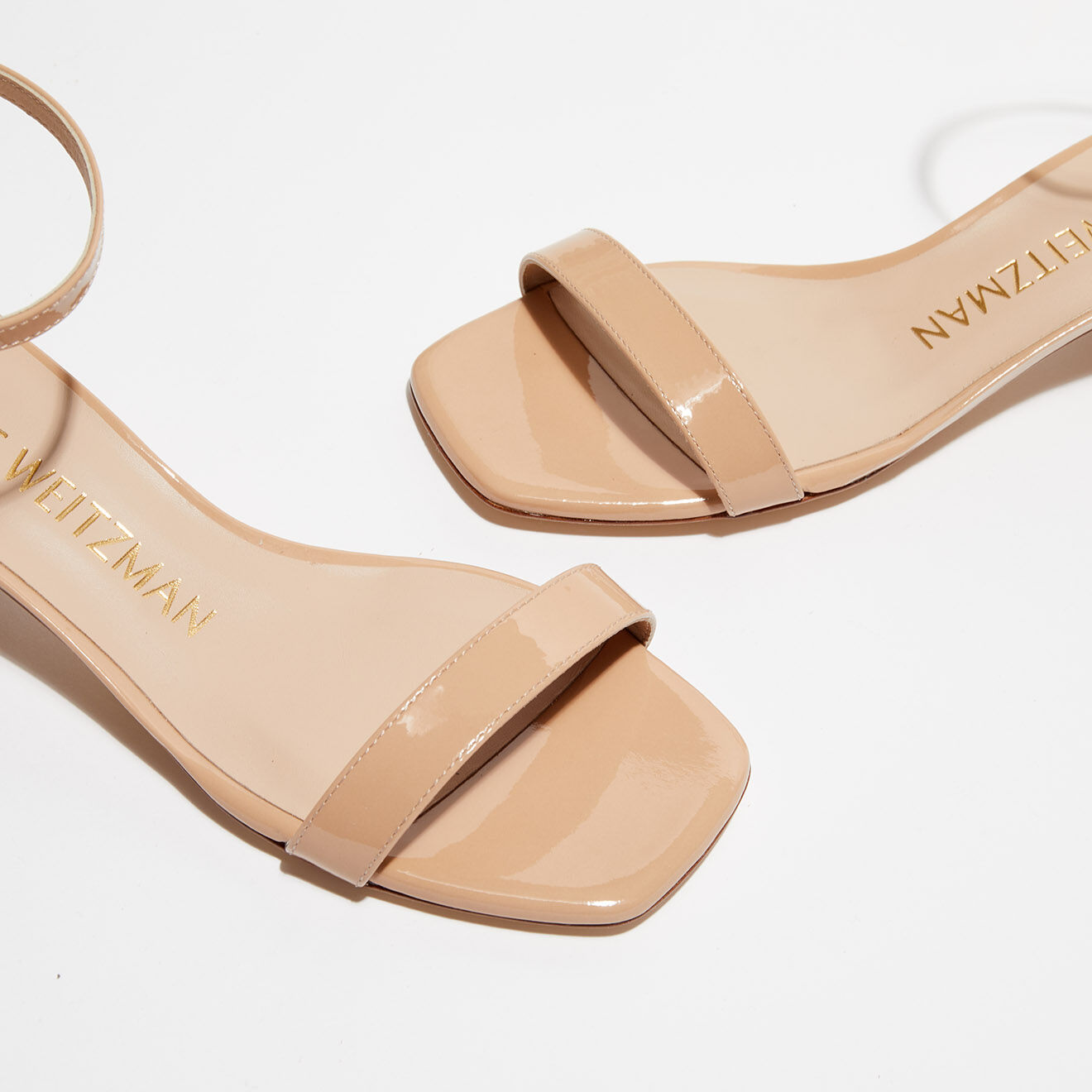 Stuart Weitzman Sandales en Cuir verni Nudistcurve 35 nude