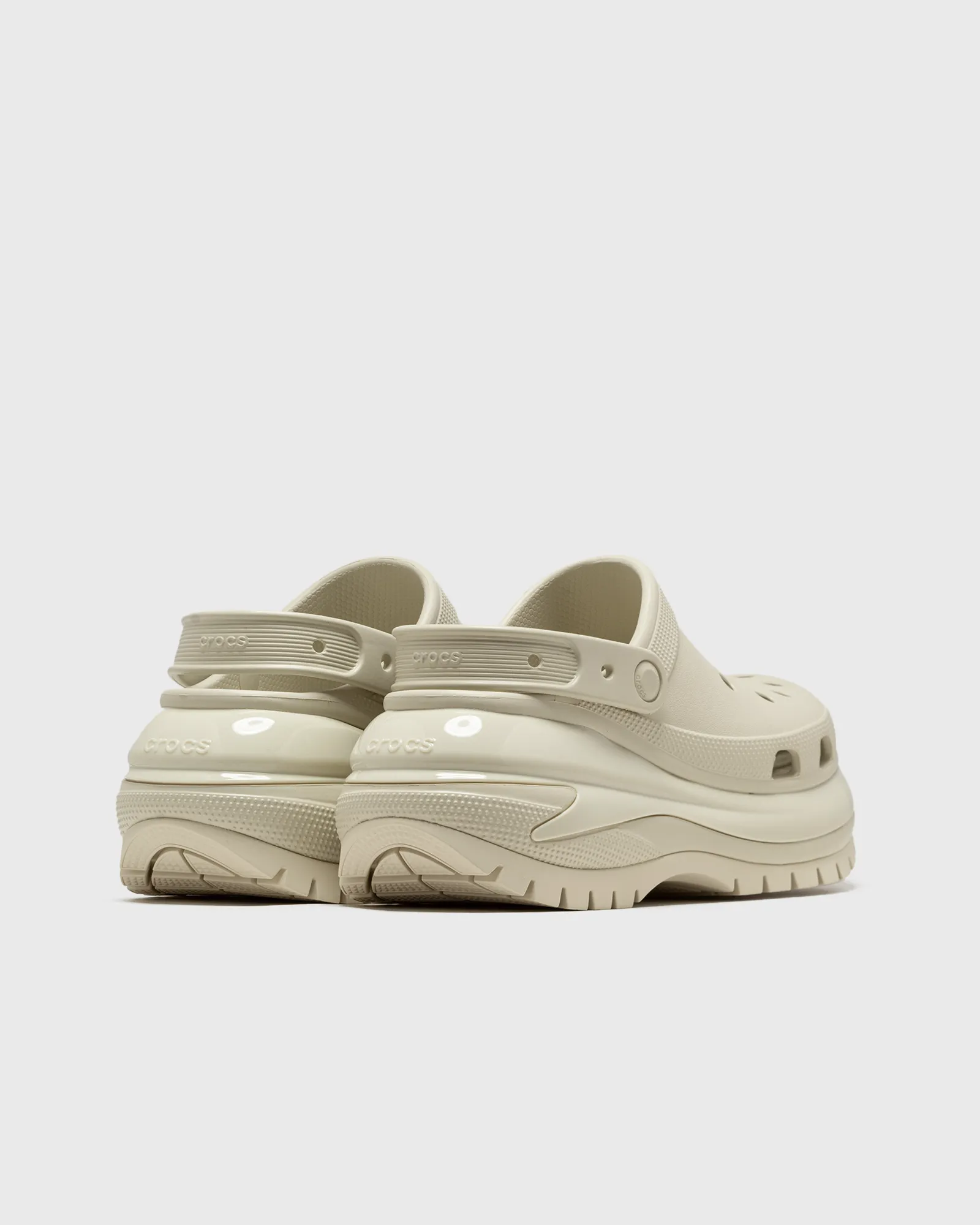 crocs Classic Mega Crush Clog