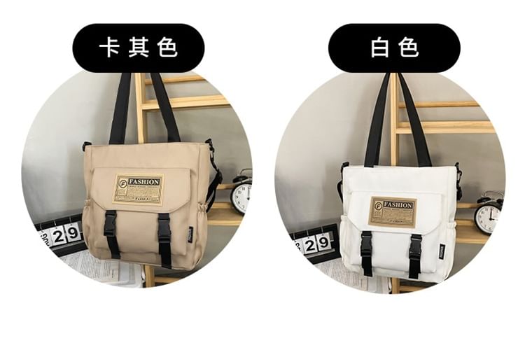 Hikuozy - Nylon Tote Bag met gesp en letterprint