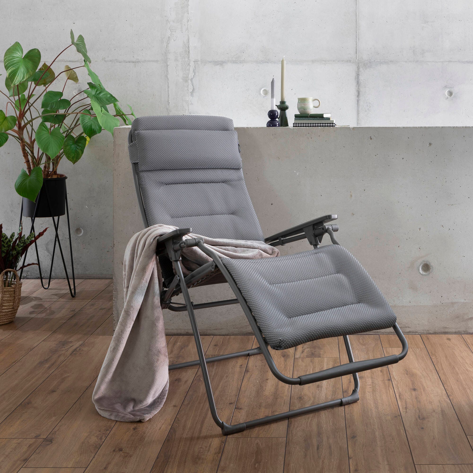 Gepolsterte Zero-Gravity-Relaxliege Futura BeComfort® Grau Silver