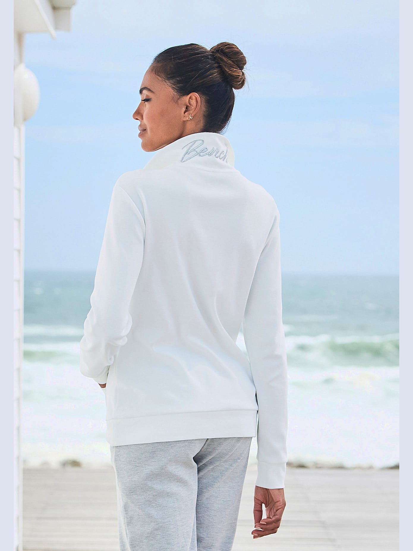 Veste sweat à col montant