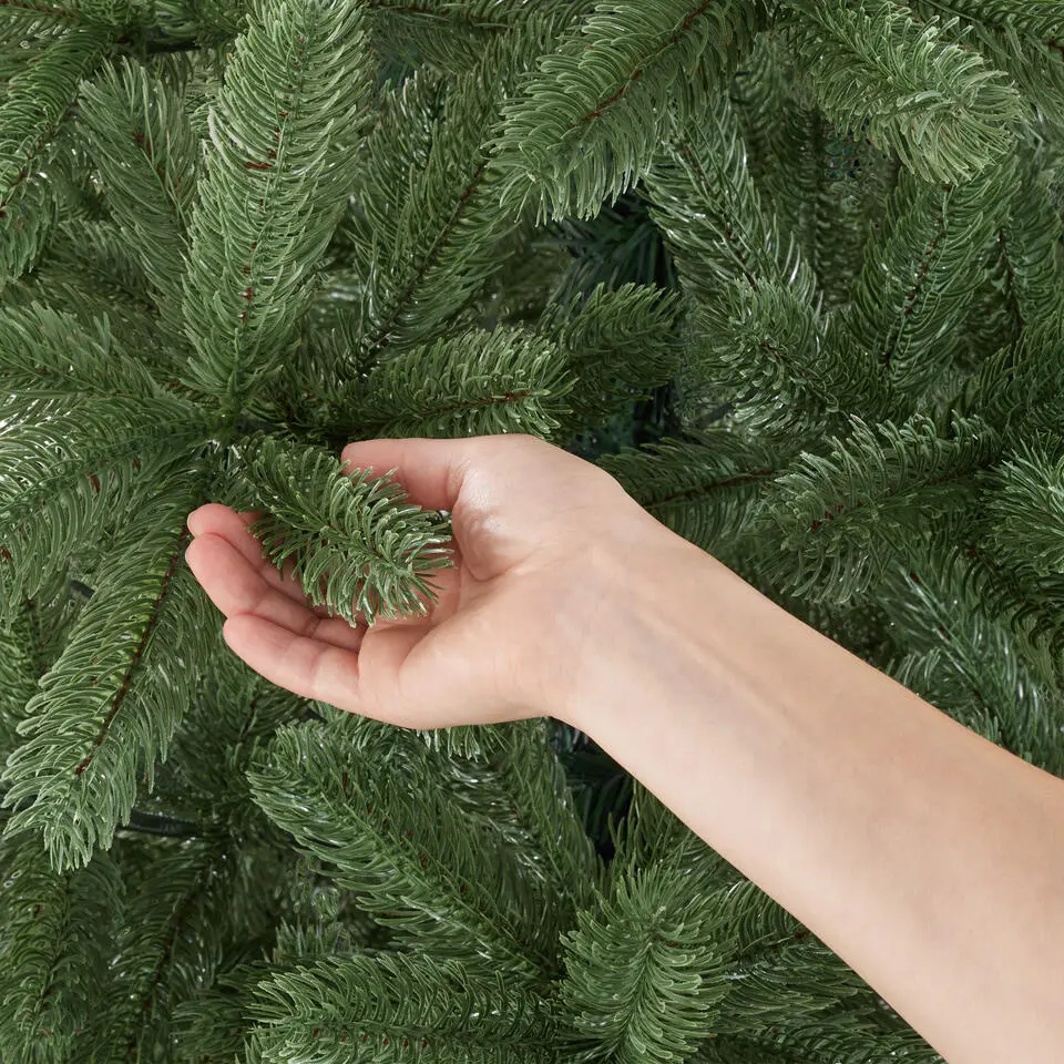 tectake Kunstkerstboom Dancer met spuitgietnaalden, Groen