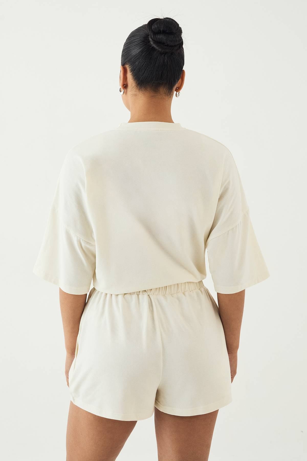Short De Détente Henley À Boutons Supersoft Dsgn Studio