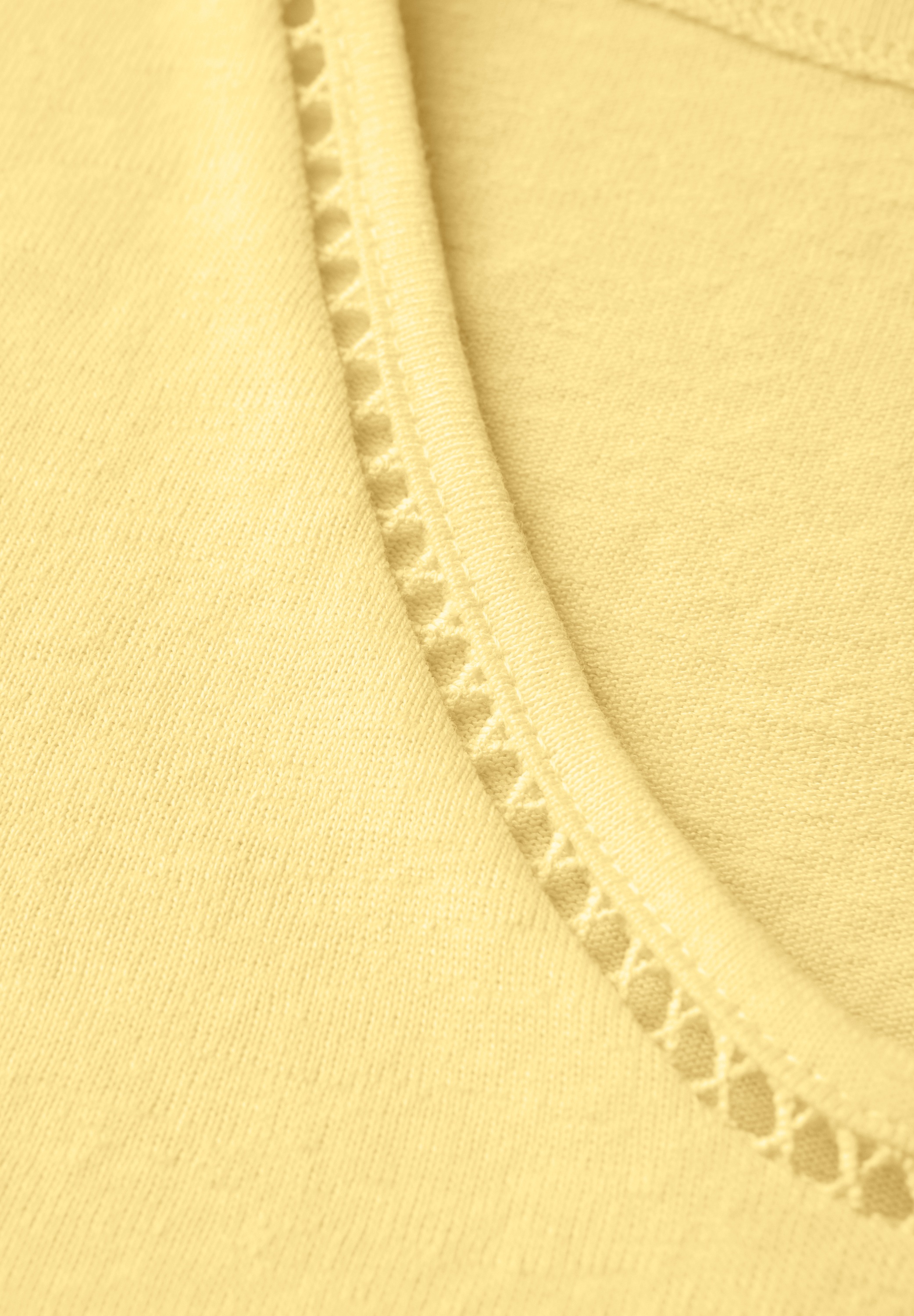 STREET ONE T-Shirt , mit Häkel-Details und Viskose