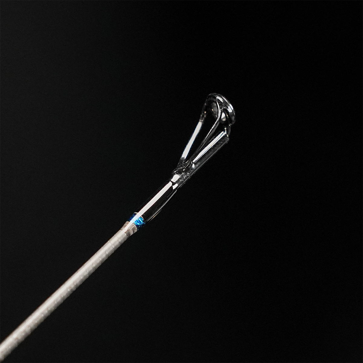 9'6 Suzuki Special Surf Rod Black Hole USA9'6 Suzuki Special Surf RodCanne spinning pour la pêche du bord9.6' (2m89), 20-85g, 30lb