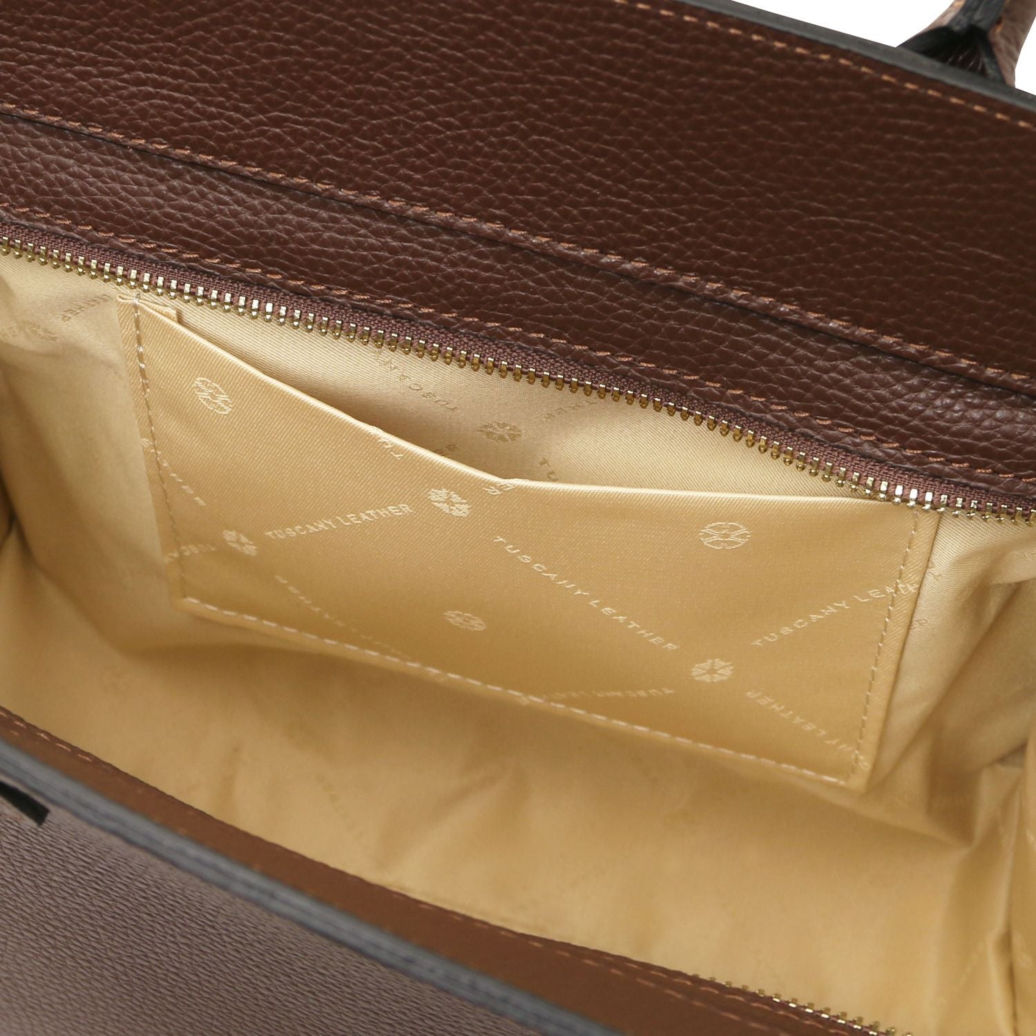 TL142507 – Origami – leren tote