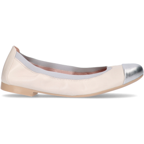 Pretty Ballerinas - Shirley Marrón