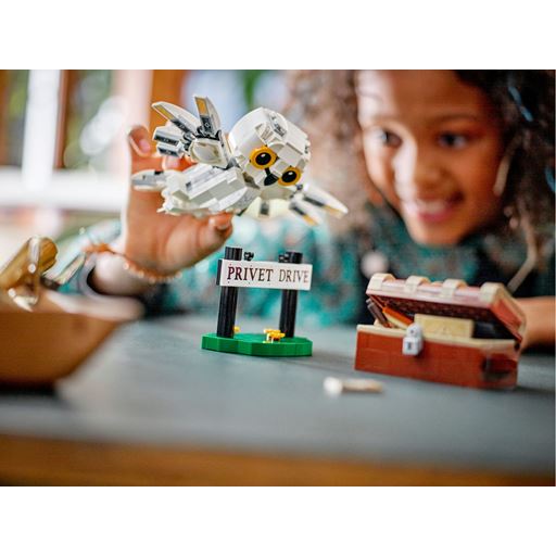 LEGO Harry Potter™ Hedvig På Ligustervænget Nr. 4 - 76425