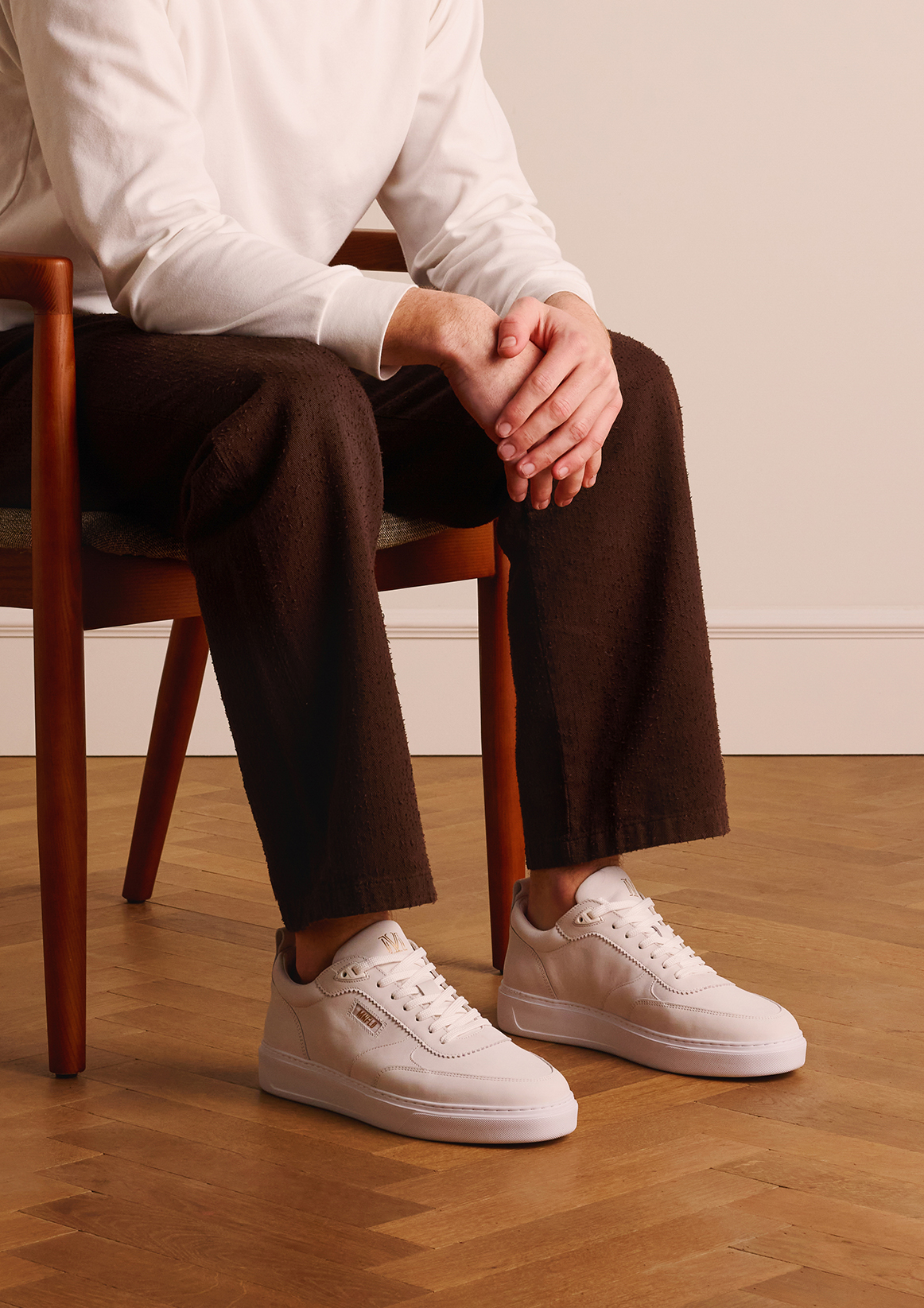 Witte leren sneakers