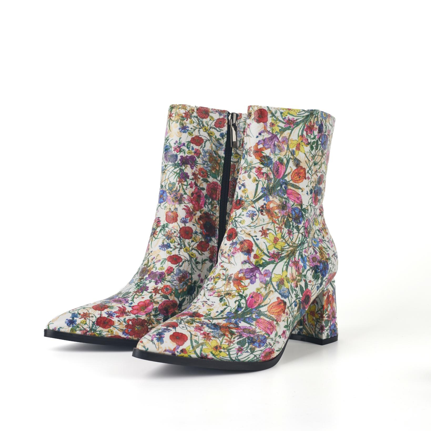 The White Botanist Boot