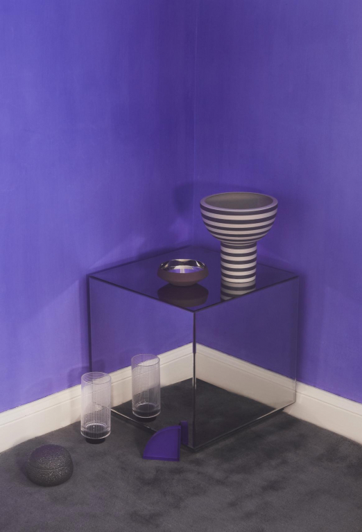 AYTM Speculum bijzettafel 46x46