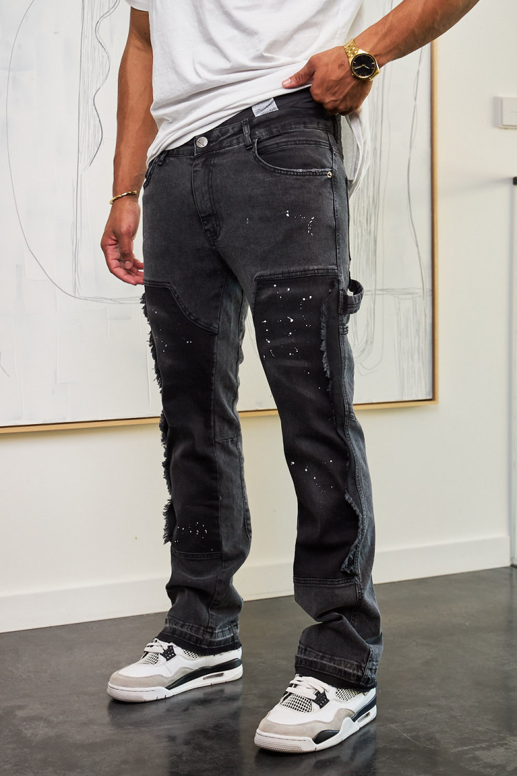 Jean gris à multiples poches tachées