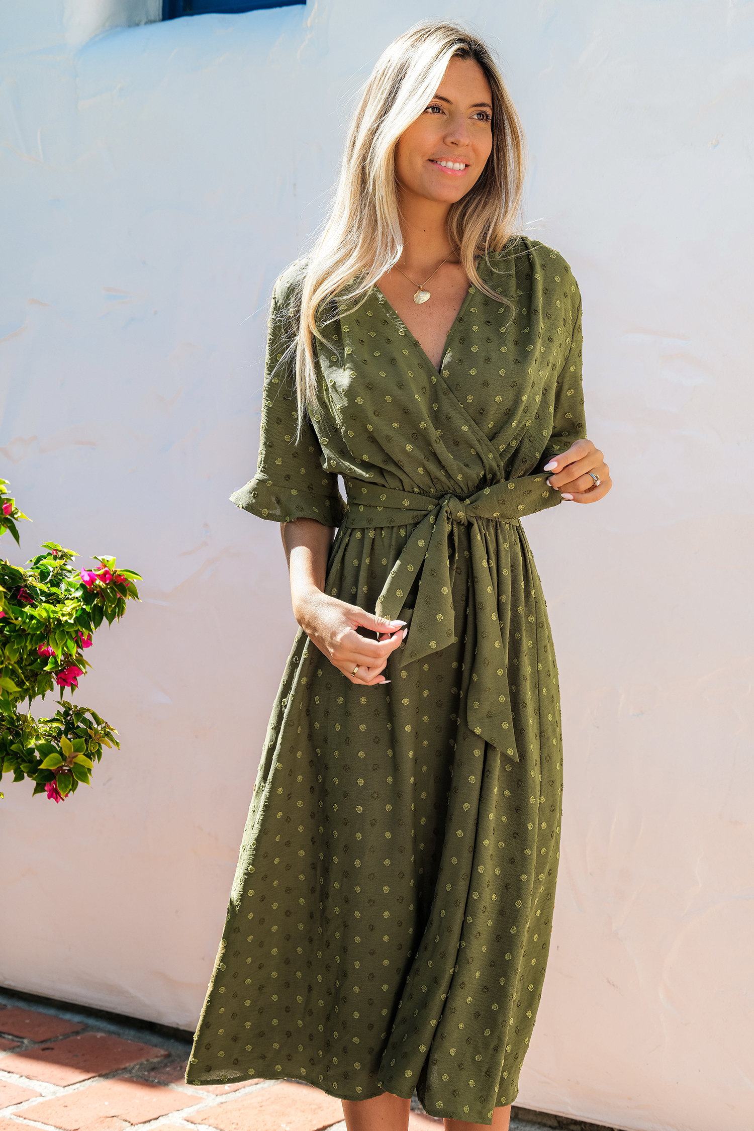 Robe maxi à manches évasées et ourlet fendu tissé