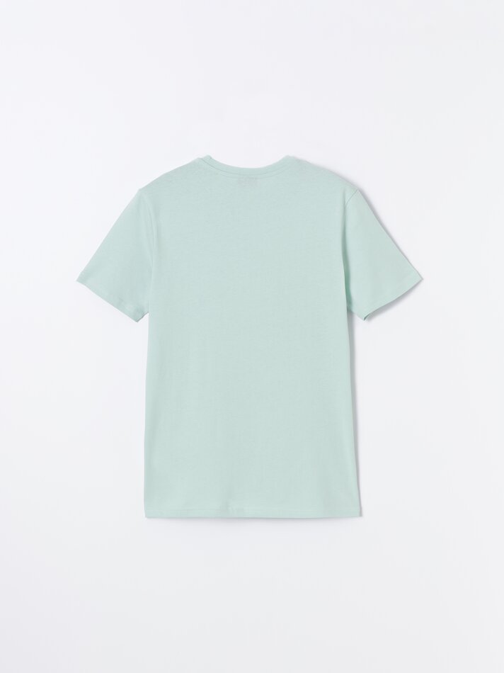 Pacote com 4 camisetas estampadas - Pretas