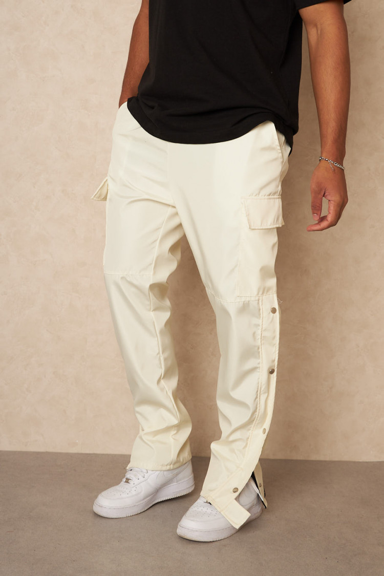 Jogger pant cargo beige à boutons