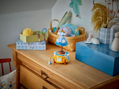 LEGO De jurk van Assepoester (43266)