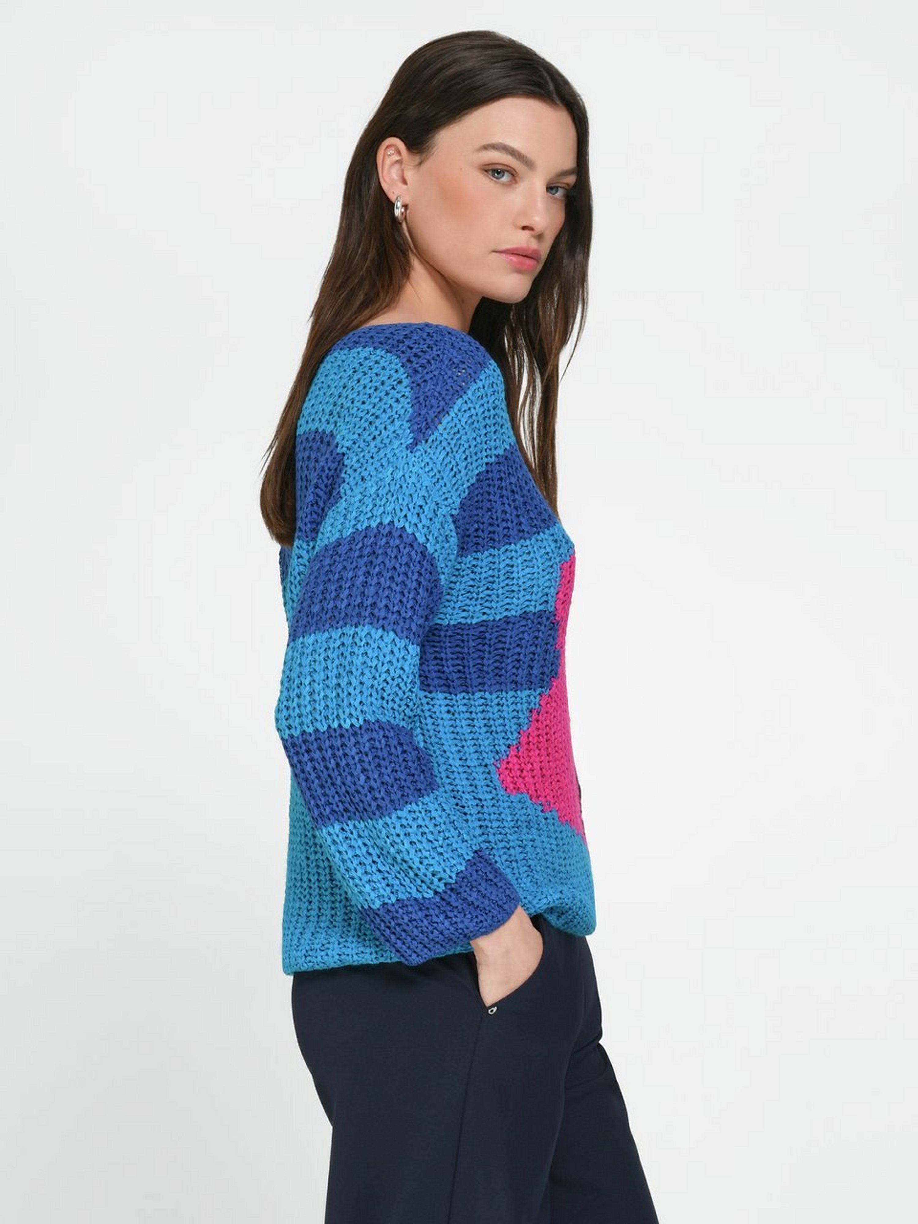 Pullover mit U-Boot-Ausschnitt
