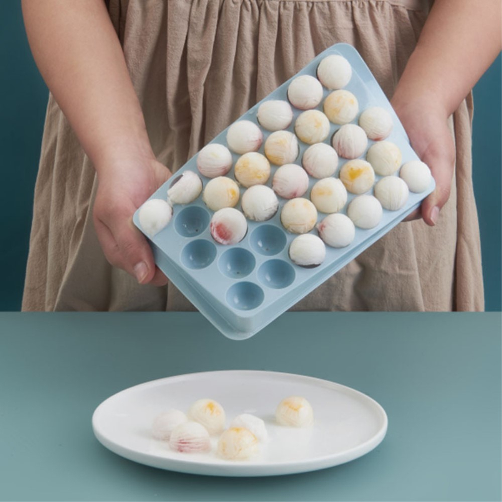 (2er Set) 33-fach 3D Kunststoff Eiswürfel Form DIY Ice Cube Tray mit Deckel für Cocktails / Whisky / Softgetränke - Kugel / Mint