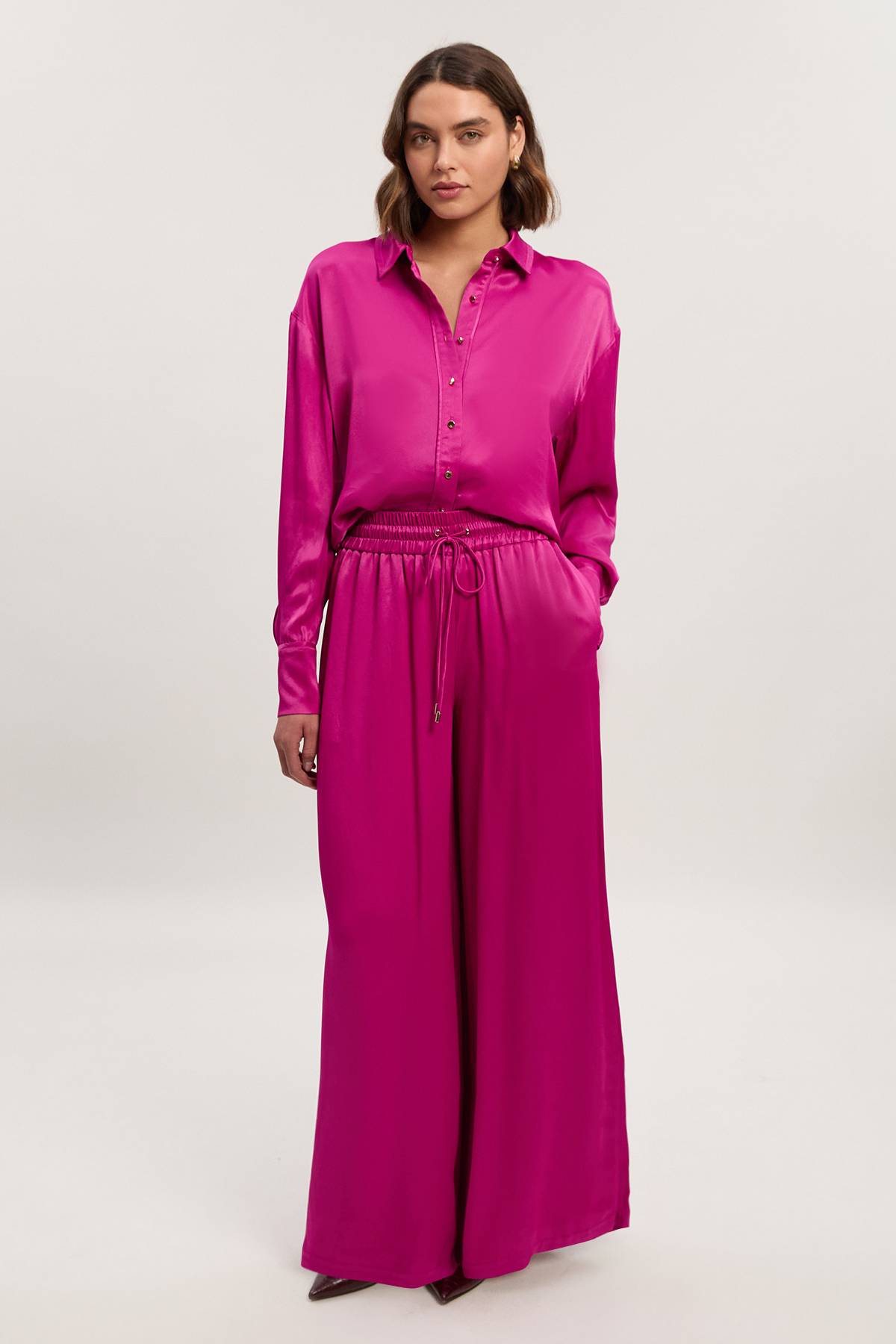 KarenMillen Chemise Tissée Oversize en Satin de Viscose