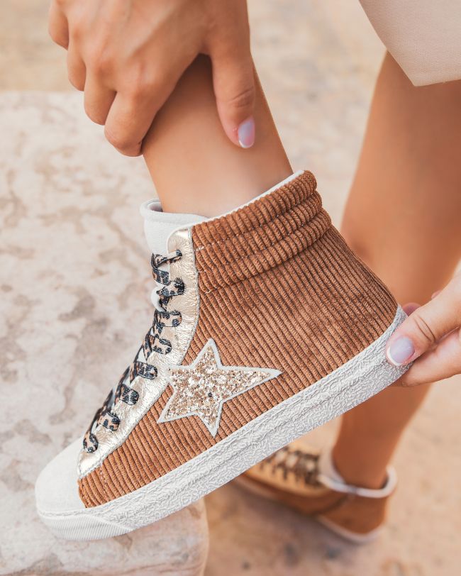 Basket femme montante camel étoile - Cassis