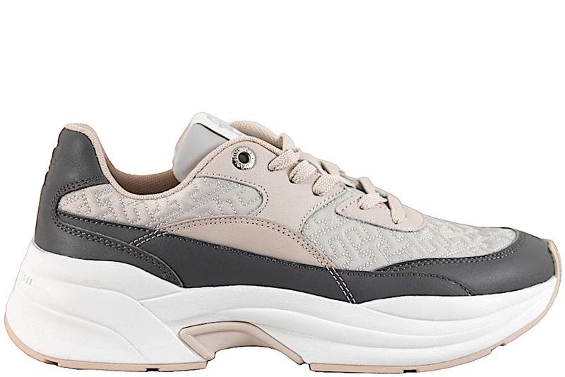 TOMMY HILFIGER CHUNKY FEMININE RUNNER SNEAKERS