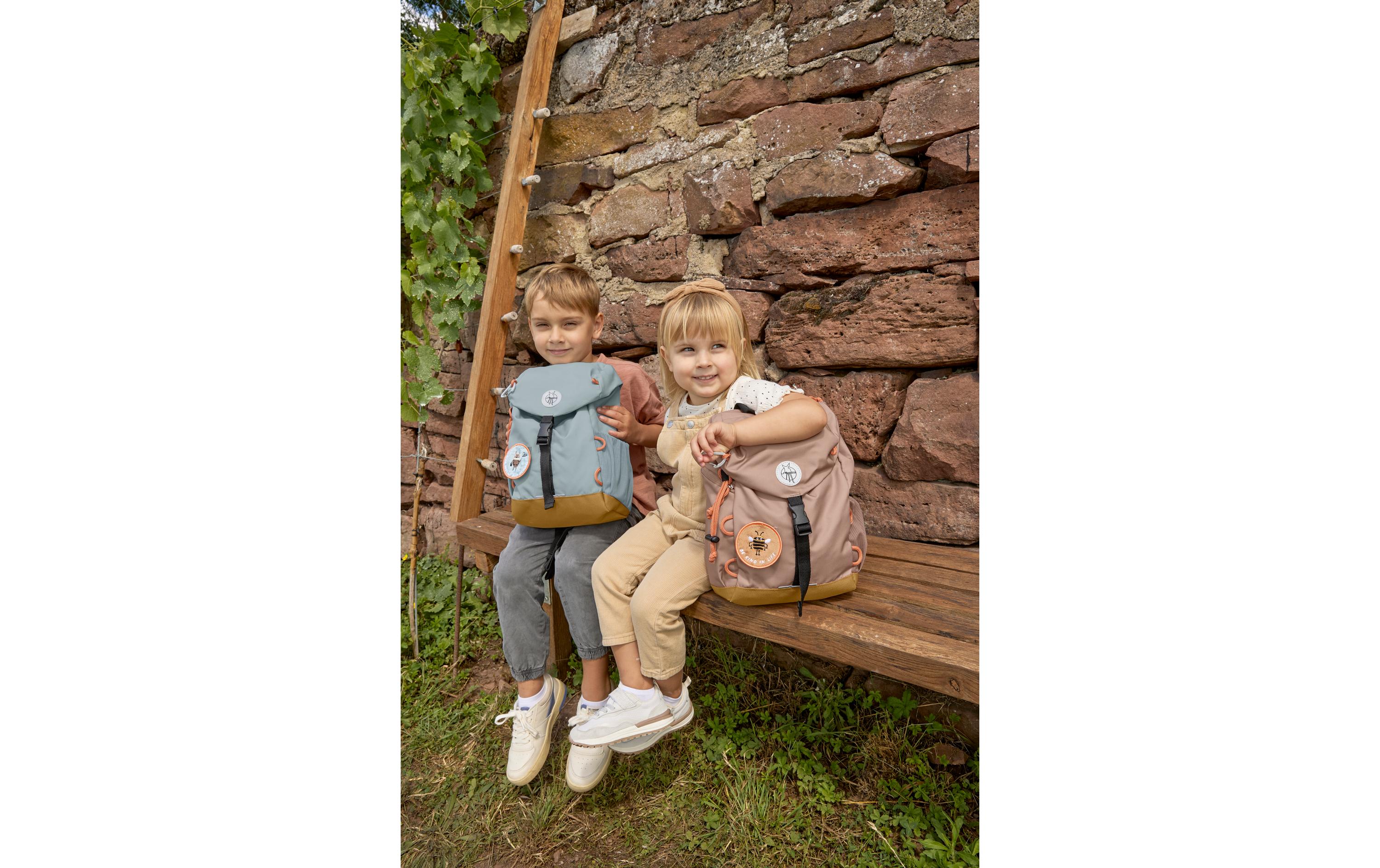 Rucksack Mini Backpack Outdoor Nature HaselnussWasserabweisender Kinderrucksack mit gepolsterten Schultergurten