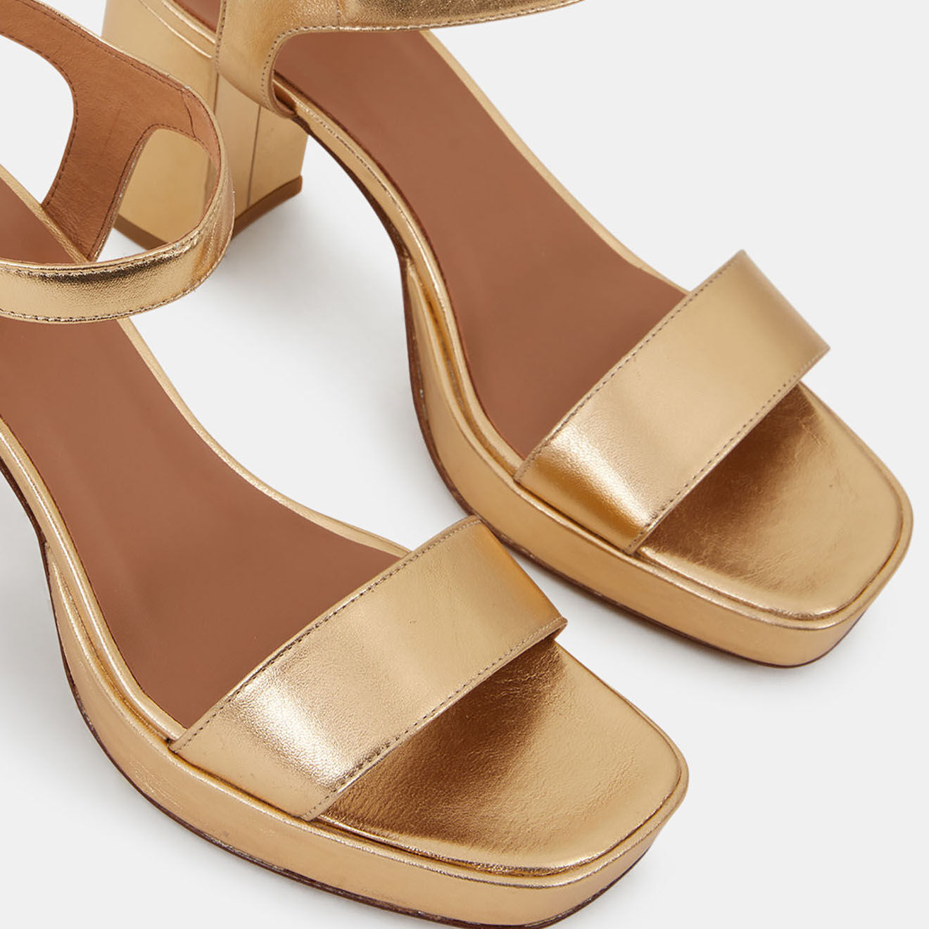 Galeries Lafayette Sandales à talon en Cuir dorées - Talon 7.5 cm