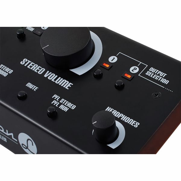 Palmer Monicon L