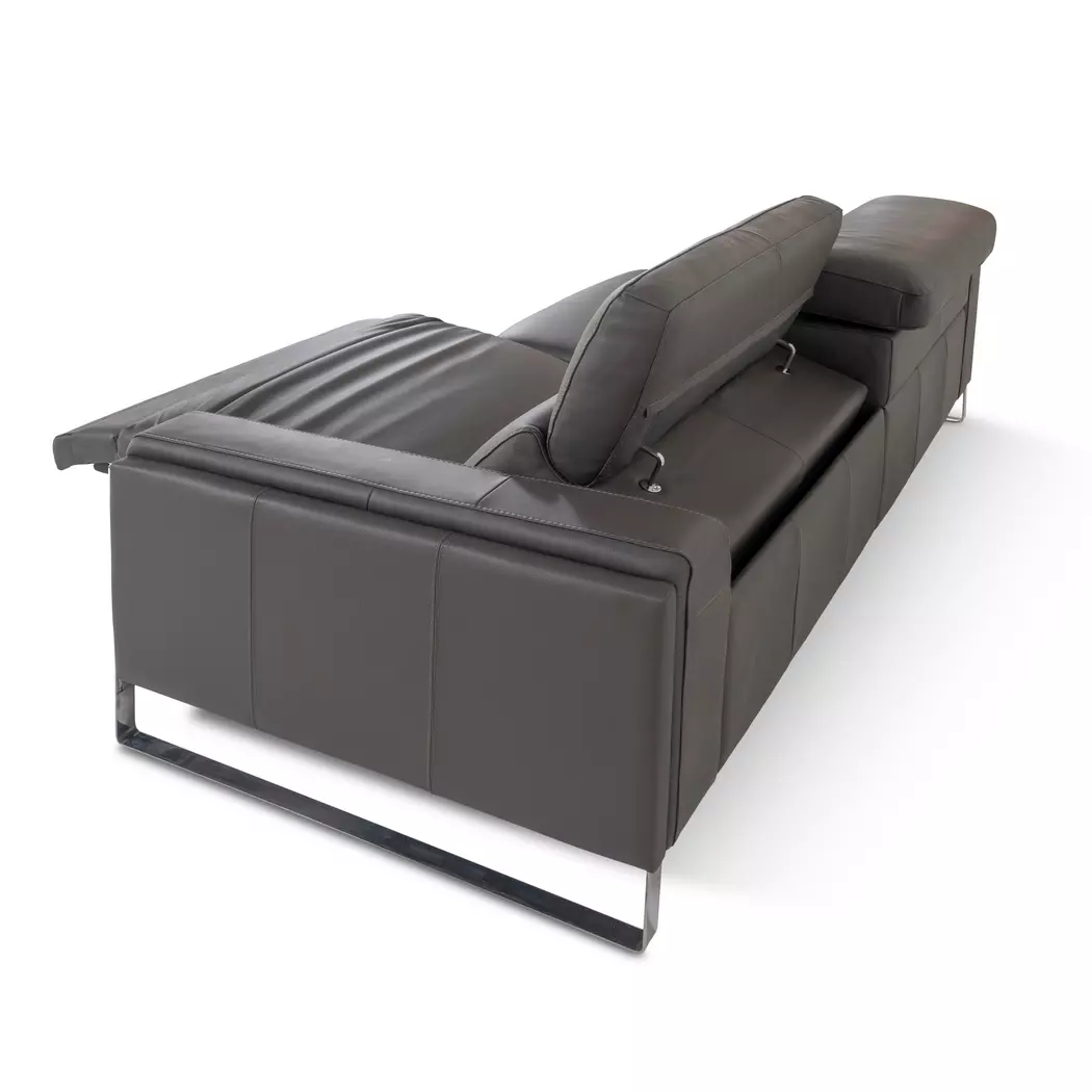 Sofa pier