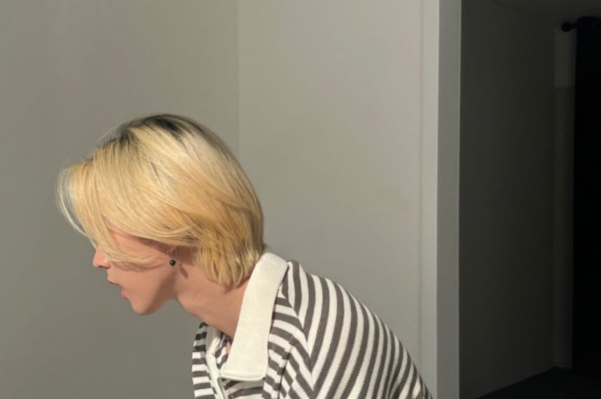 SeoulPop - Gestreept poloshirt met korte mouwen en halve rits