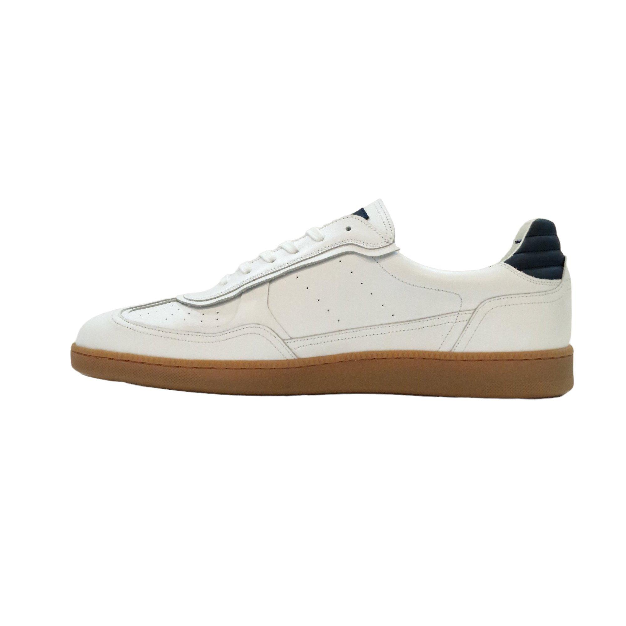 Loyalti Kyle Low Trainers Mens