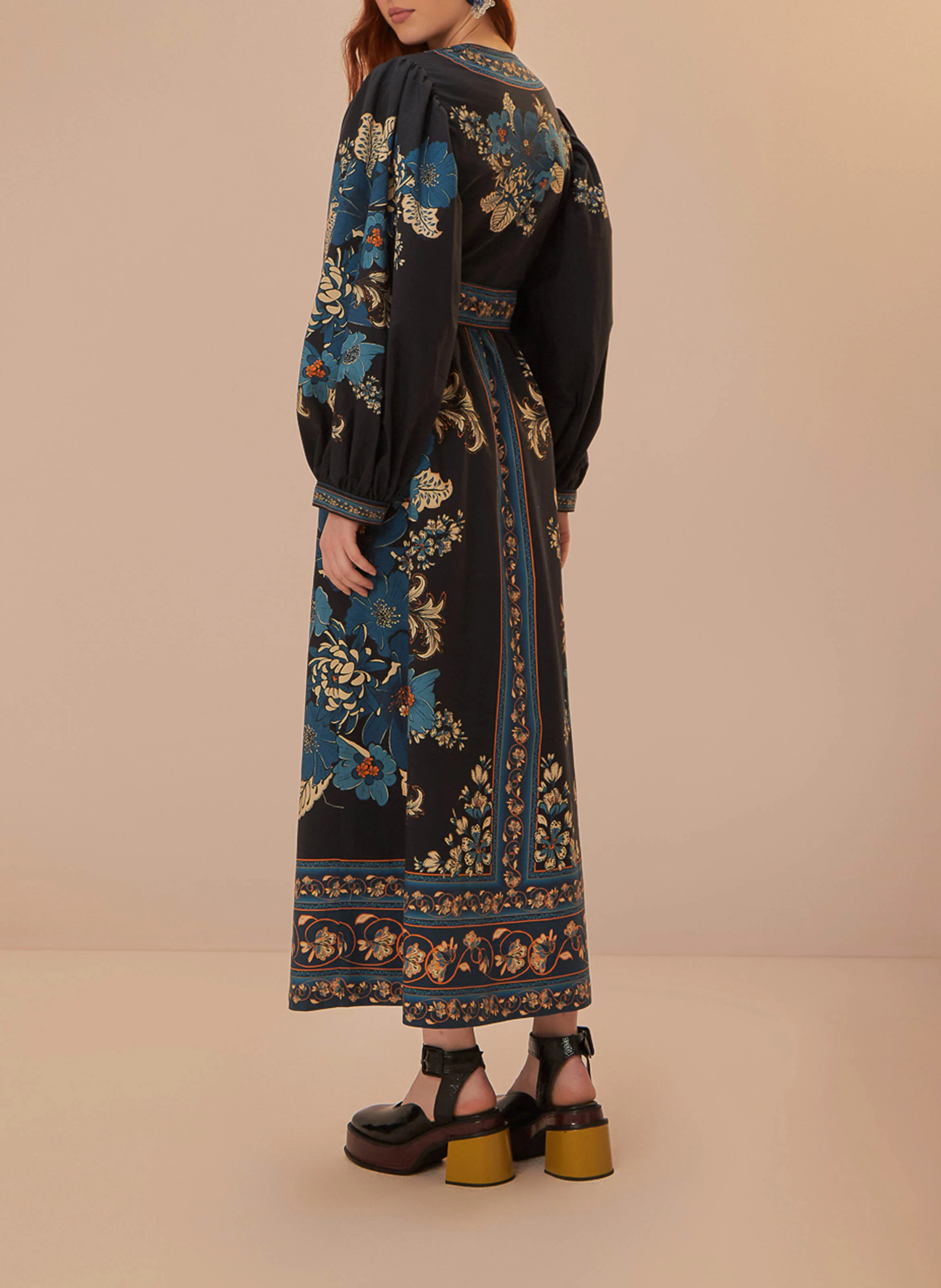Robe longue en coton imprimé | Noir