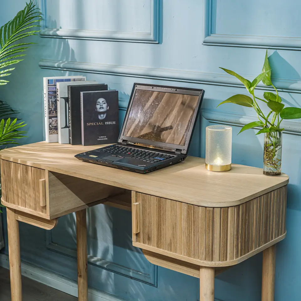 Bureau met 2 deuren van essen hout