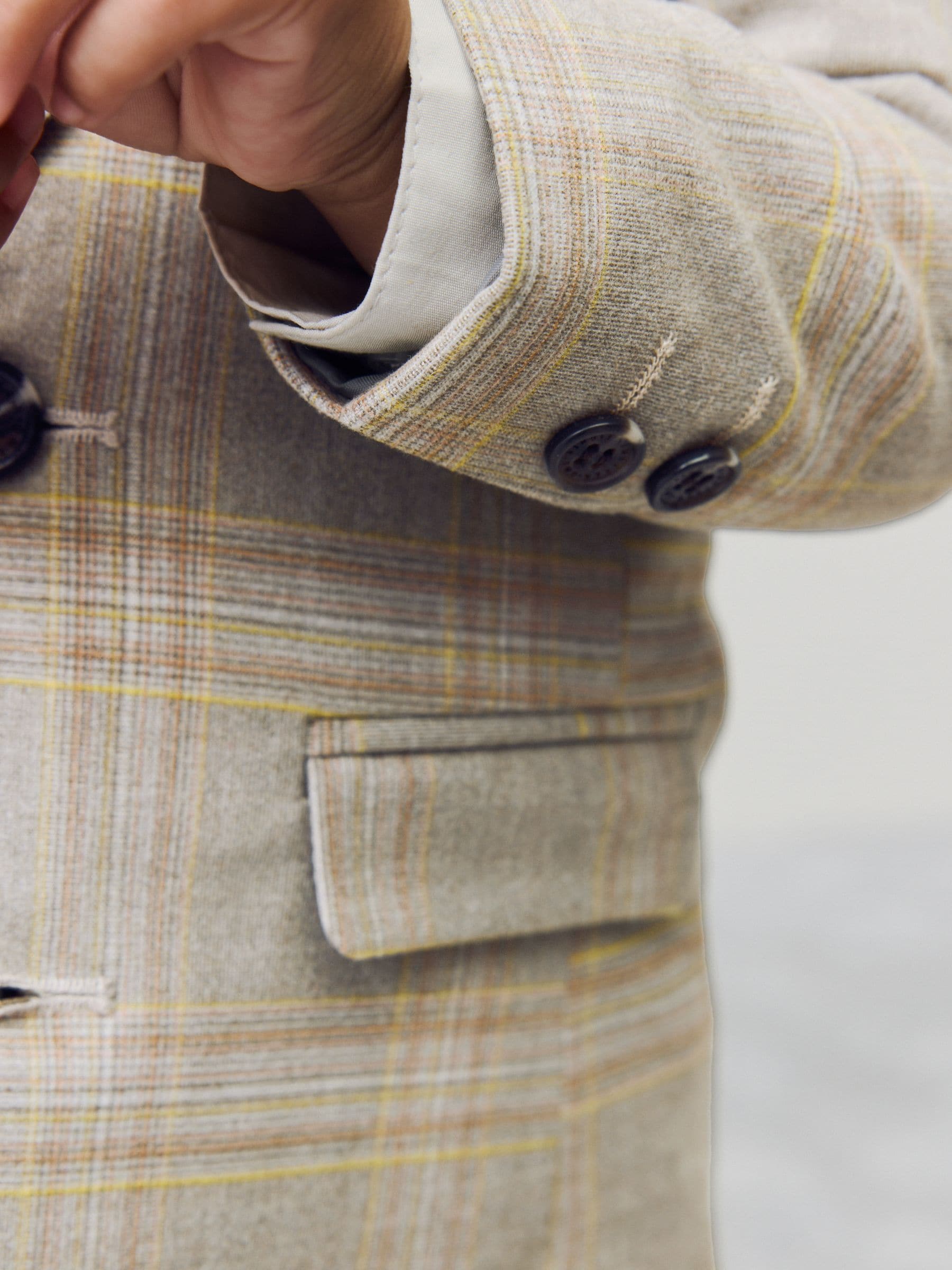 Bruin geruit - Set van blazer, overhemd, broek en vlinderstrik (3mnd -9jr)