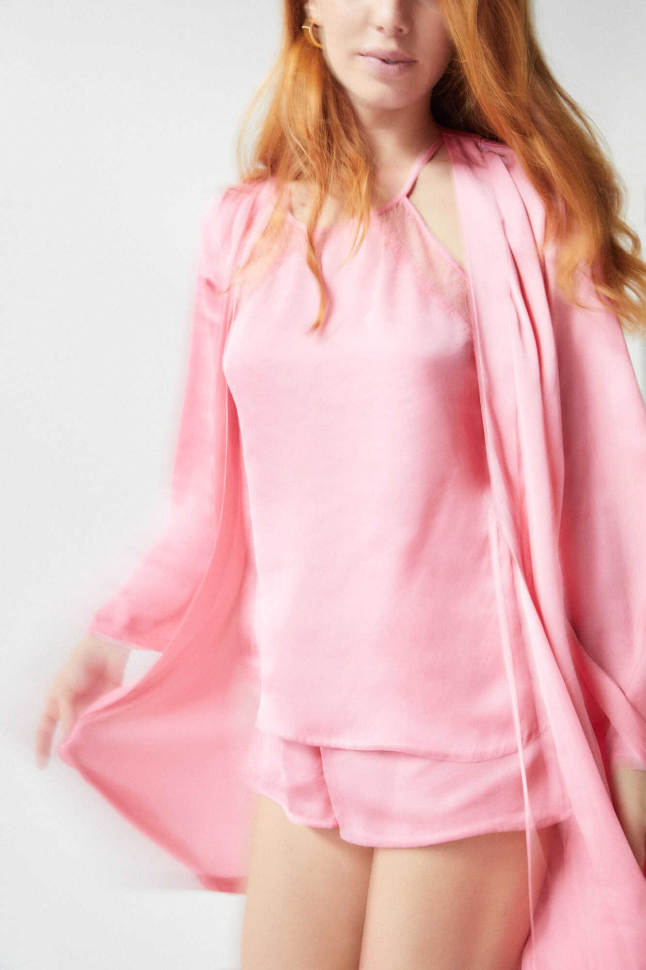 Robe de cetim rosa com renda - rosa