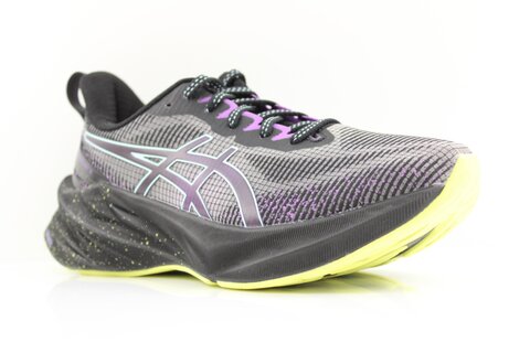 Asics NOVABLAST 3 LE