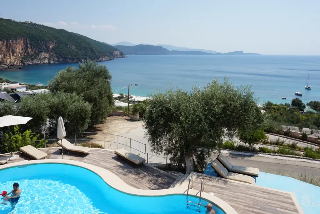 Fly & Go Enjoy Lichnos Bay Village Logies en ontbijt - Hotel